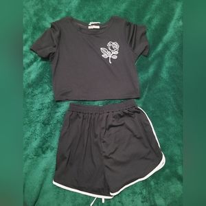 RoMwe girl's matching set, color black and white, size M
